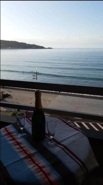 Splendide T2 Face A La Mer, Terrasse, Wifi Hendaye Bagian luar foto